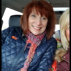 Meet your Posher, Carrie